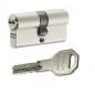 Preview: IKON SK6 Radienprofil PA45 Schließzylinder mit ergonomischem Wendeschlüssel – mechanisches Schließsystem mit erhöhtem Kopierschutz Preview: IKON SK6 Radienprofil PA45 Schließzylinder mit ergonomischem Wendeschlüssel – mechanisches Schließsystem mit erhöhtem Kopierschutz